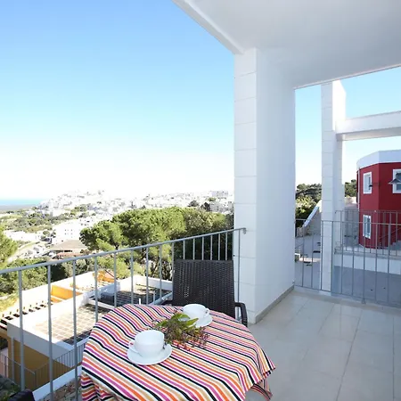 Rea Mit Panoramapool By Interhome Hébergement de vacances